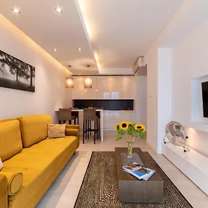 Aparthotel Platinum Towers E-apartments