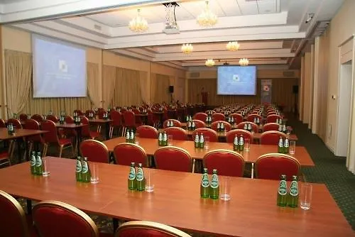 *** База отдыха Отель Klub Sosnowy Варшава Польша