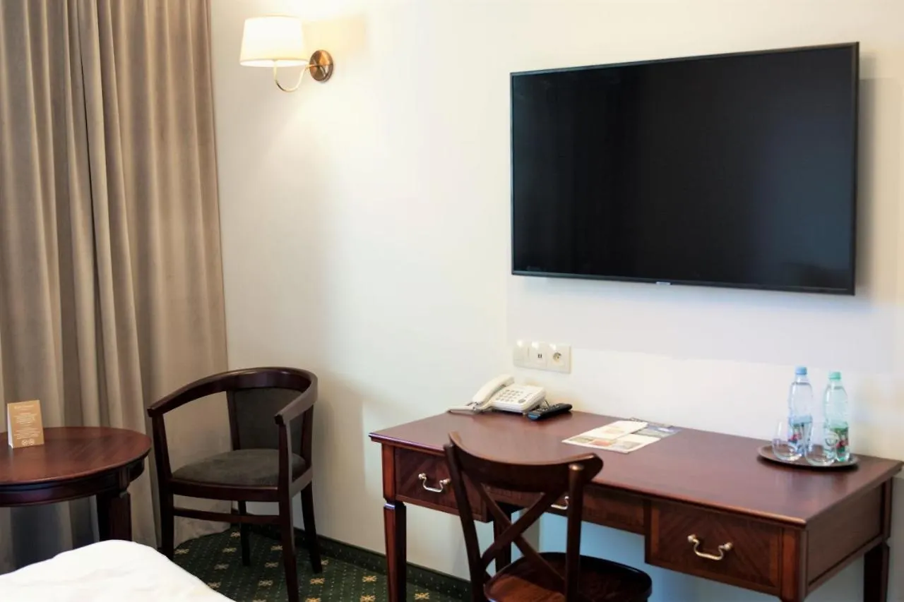 Klub Sosnowy Hotel Warsaw Holiday park